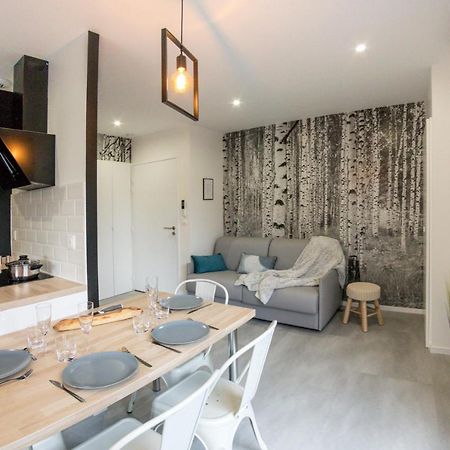 Appart-Hotel N 4 Calme Avec Terrasse, Wi-Fi Haut Debit, Petit-Dejeuner, Room-Service Et Parking Prive Chouzelot ภายนอก รูปภาพ