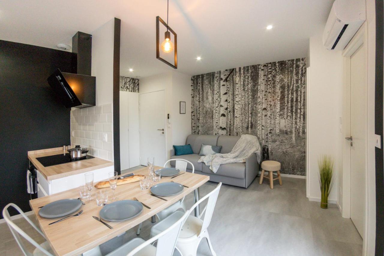Appart-Hotel N 4 Calme Avec Terrasse, Wi-Fi Haut Debit, Petit-Dejeuner, Room-Service Et Parking Prive Chouzelot ภายนอก รูปภาพ