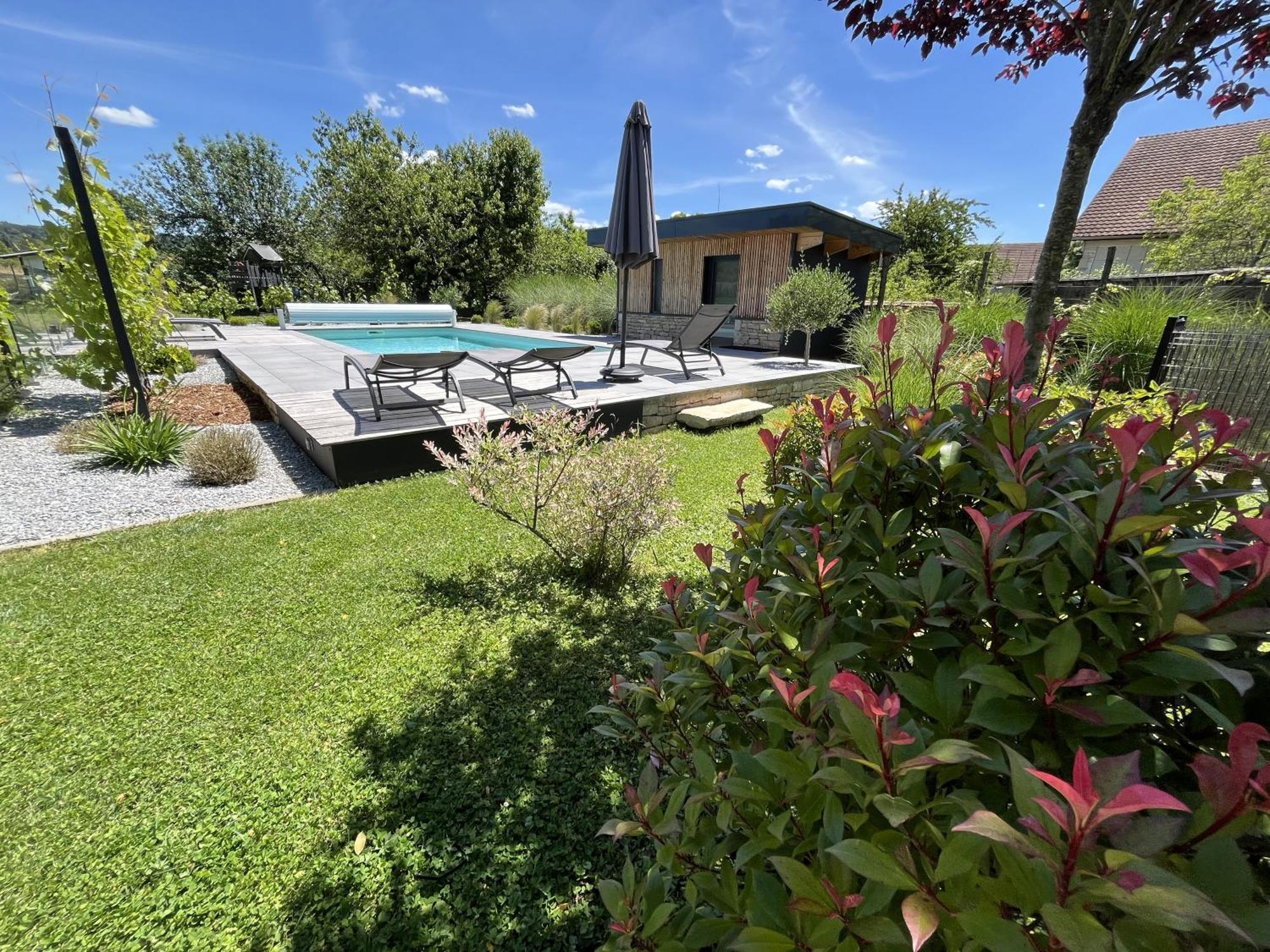 Appart-Hotel N 4 Calme Avec Terrasse, Wi-Fi Haut Debit, Petit-Dejeuner, Room-Service Et Parking Prive Chouzelot ภายนอก รูปภาพ