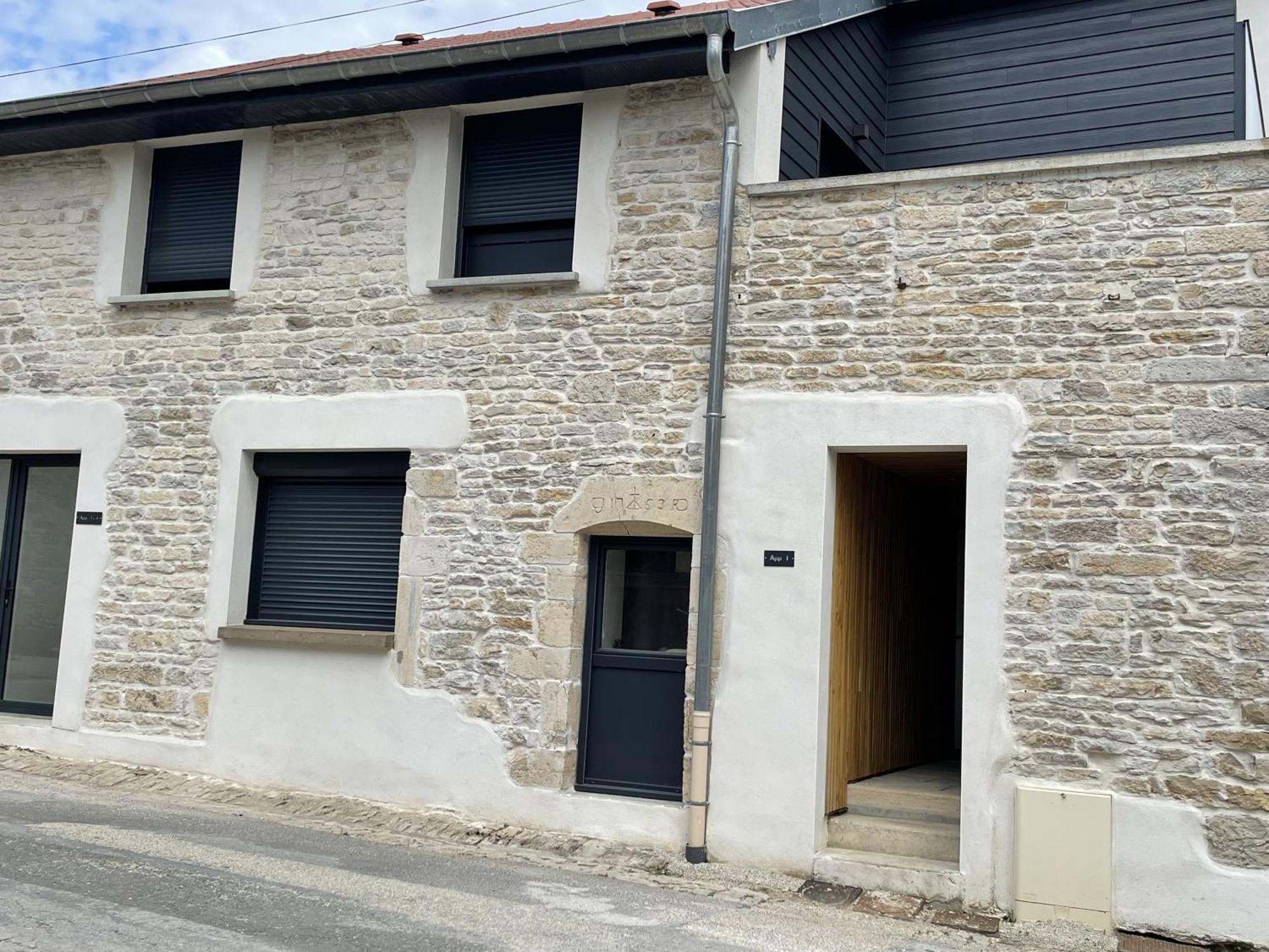 Appart-Hotel N 4 Calme Avec Terrasse, Wi-Fi Haut Debit, Petit-Dejeuner, Room-Service Et Parking Prive Chouzelot ภายนอก รูปภาพ
